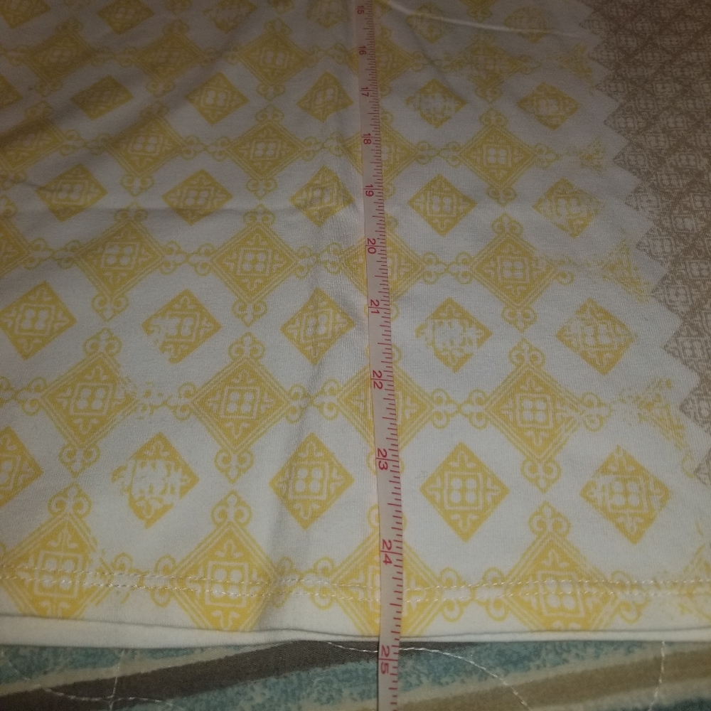 Top - Picture 3 of 3